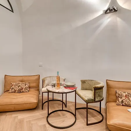Апартаменты Boutique Casa Del Barone - Happy *